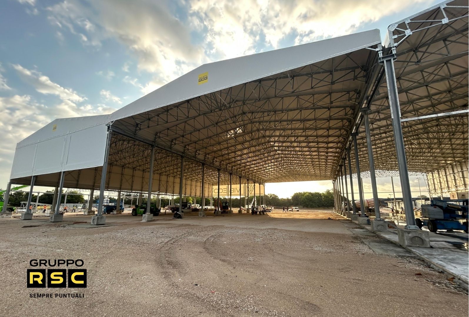 capannoni industriali con copertura in telo pvc